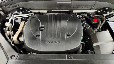 2024 Volvo XC90 B5 Core Bright Theme