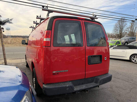 2017 Chevrolet Express 2500