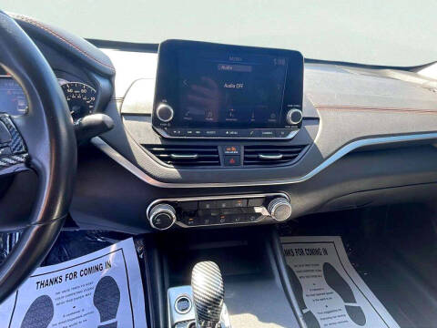 2020 Nissan Altima 2.5 SR