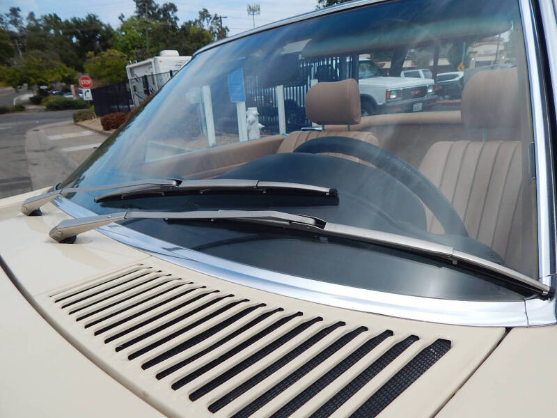 1983 Mercedes-Benz 380-Class 380 SL