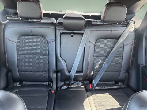 2023 Ford Escape ST-Line Select