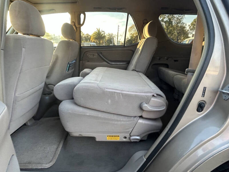 2007 Toyota Sequoia SR5