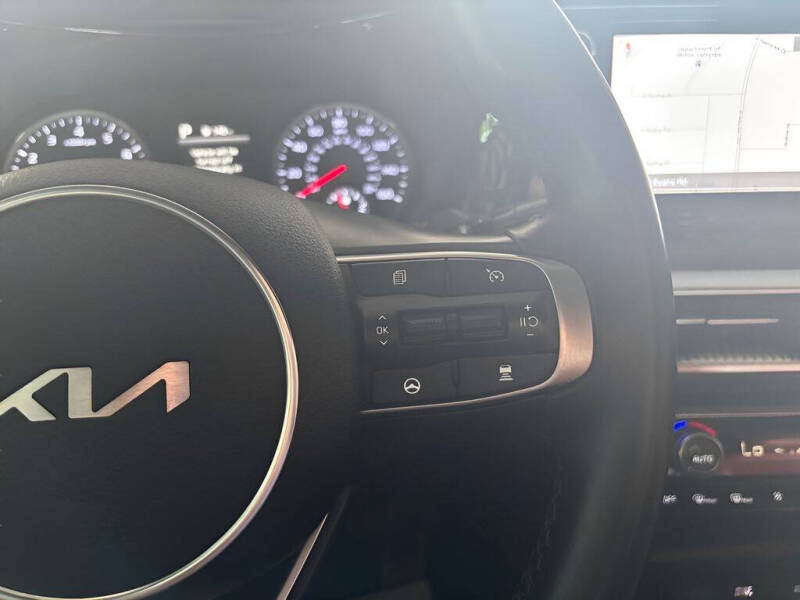 2022 Kia K5