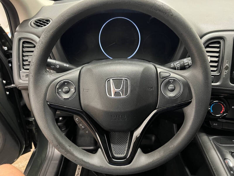 2017 Honda HR-V LX