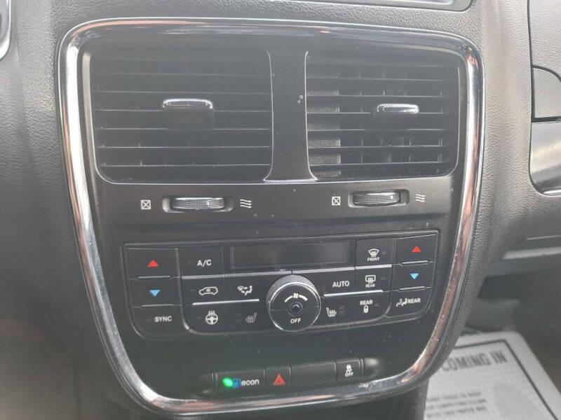 2016 Dodge Grand Caravan SXT