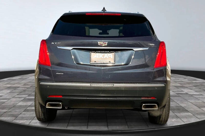 2018 Cadillac XT5 Luxury