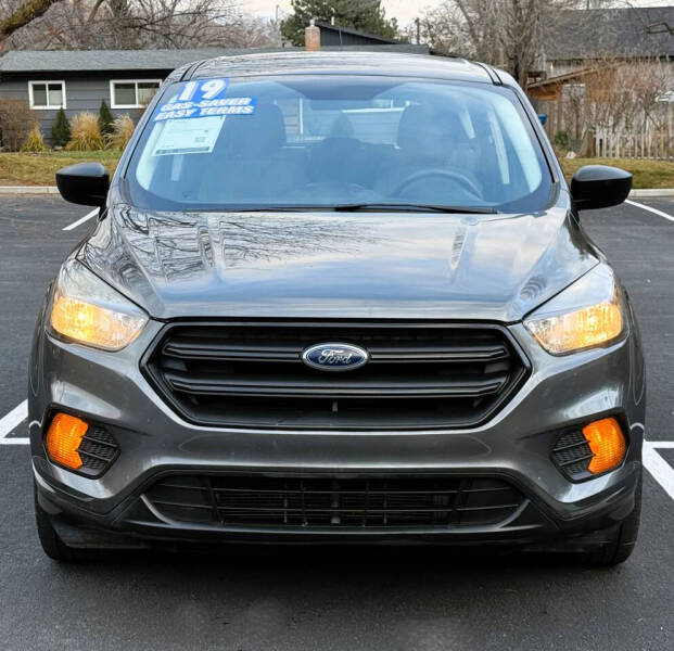 2019 Ford Escape S