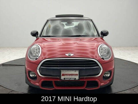 2017 MINI Hardtop 2 Door Cooper