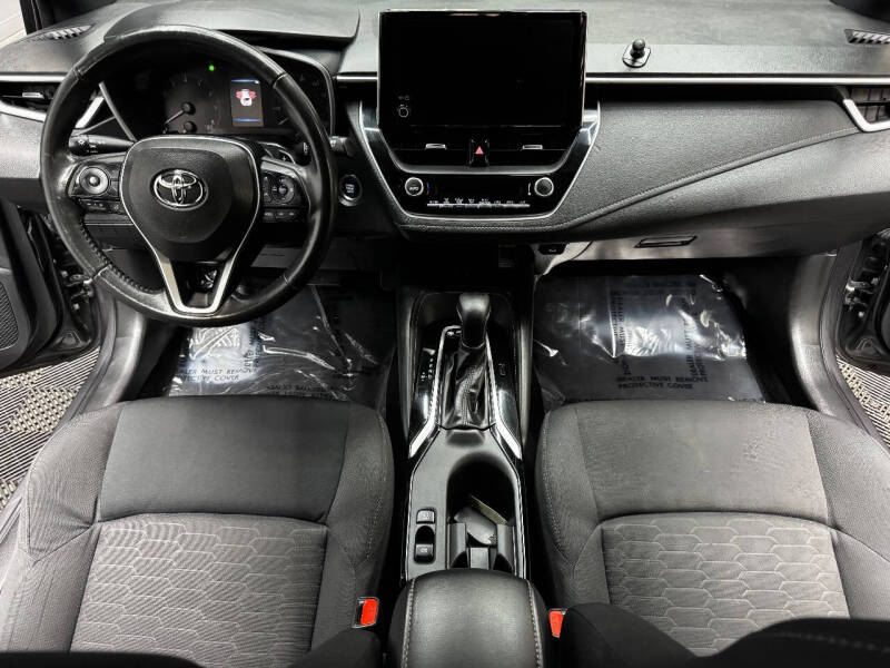 2024 Toyota Corolla Hatchback SE