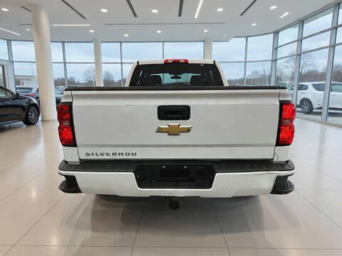 2017 Chevrolet Silverado 1500 Custom