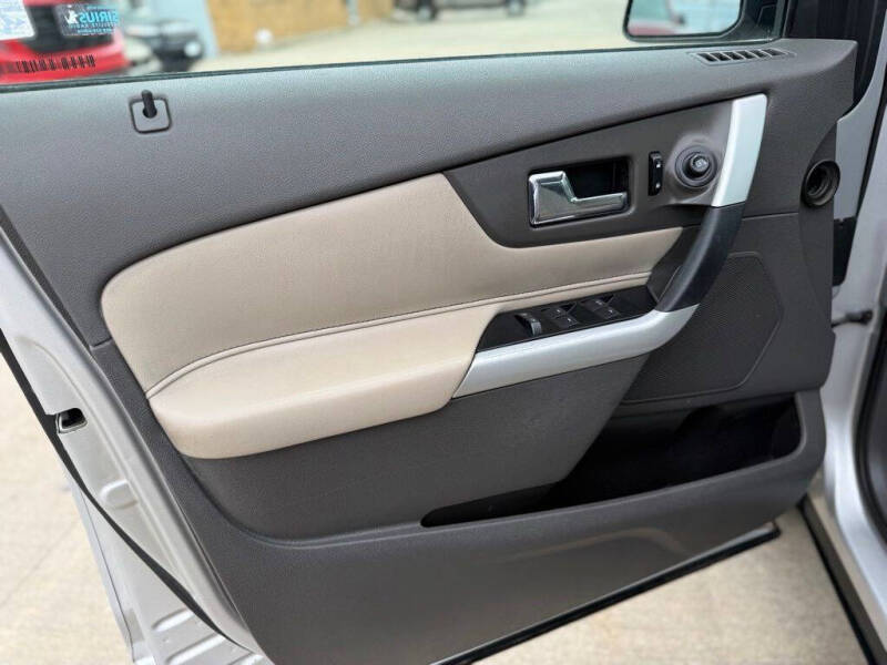 2012 Ford Edge SE