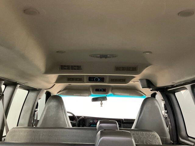 2023 Chevrolet Express LS 3500