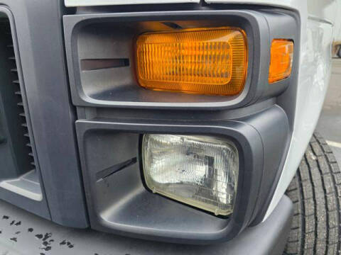 2013 Ford E-Series E-250