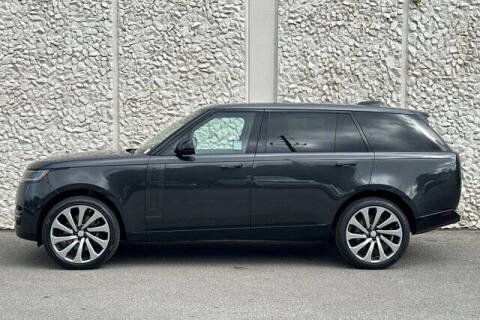 2025 Land Rover Range Rover P530 SE LWB