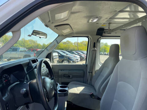 2013 Ford E-Series E-250