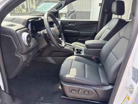 2025 Chevrolet Colorado LT