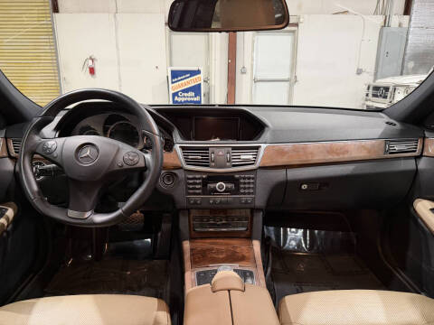 2011 Mercedes-Benz E-Class E 550 Sport 4MATIC