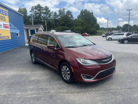 2020 Chrysler Pacifica Touring L Plus