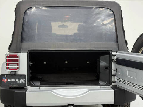 2011 Jeep Wrangler Unlimited Sahara