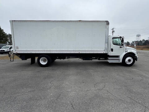 2017 Freightliner M2 106