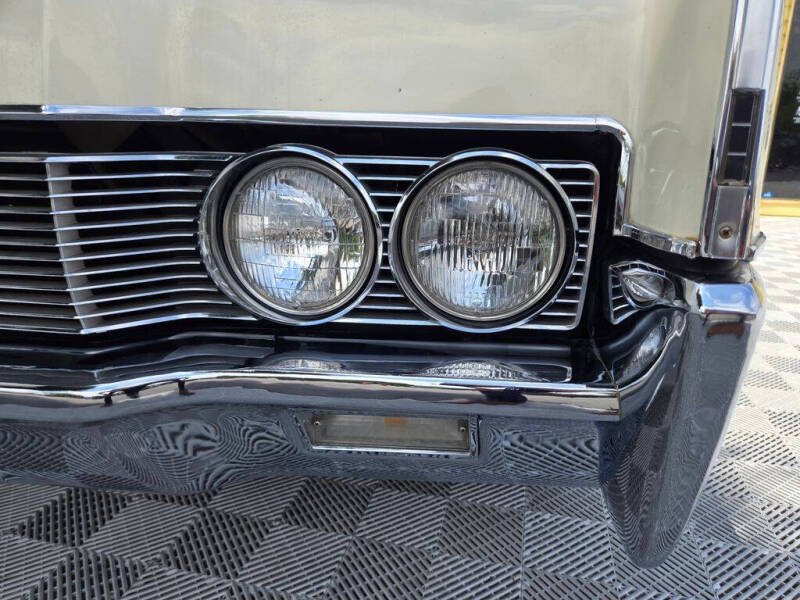1967 Lincoln Continental