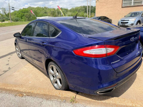 2015 Ford Fusion SE