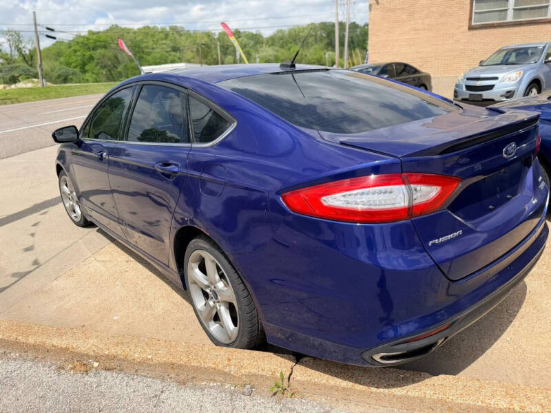 2015 Ford Fusion SE