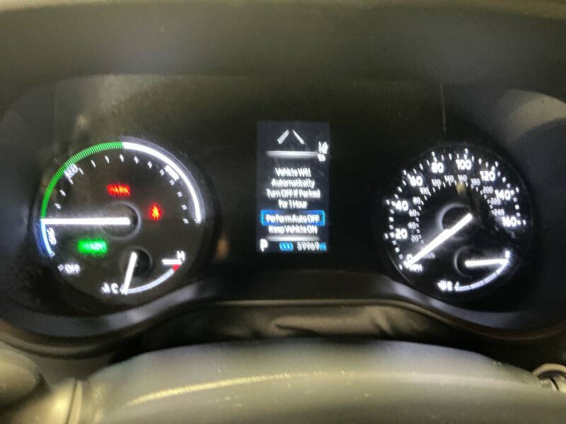 2023 Toyota Sienna LE 8-Passenger