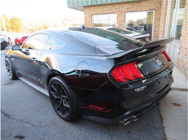 2022 Ford Mustang Mach 1