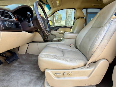2011 GMC Yukon Denali