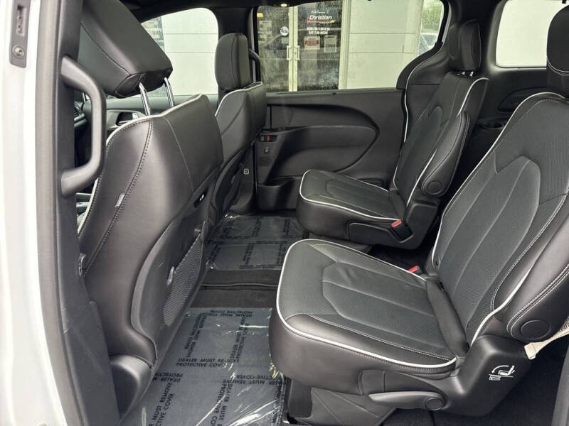 2024 Chrysler Pacifica Limited