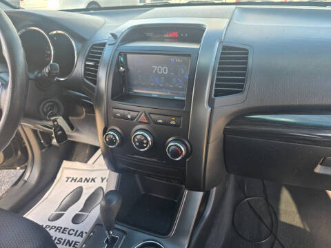 2012 Kia Sorento LX