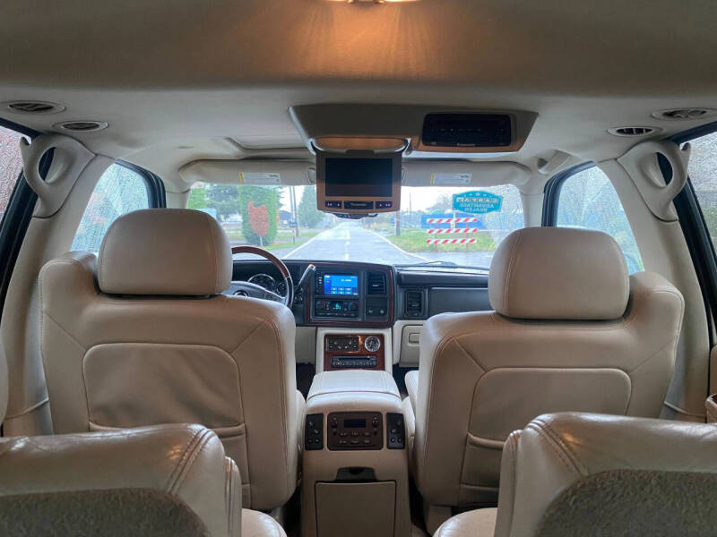 2005 Cadillac Escalade ESV Platinum Edition