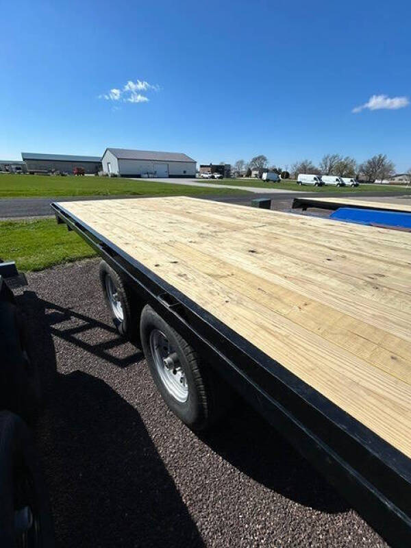 2026 Apple 8.3 ft W X 24 ft L