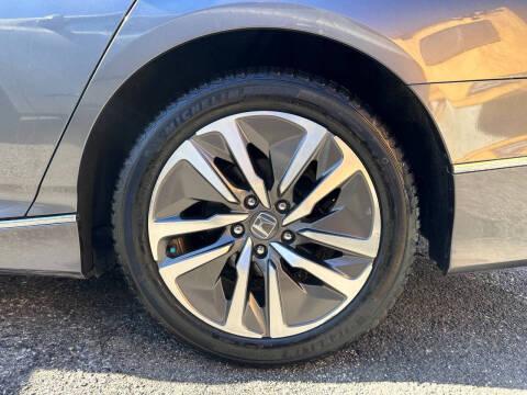 2018 Honda Accord Hybrid Touring