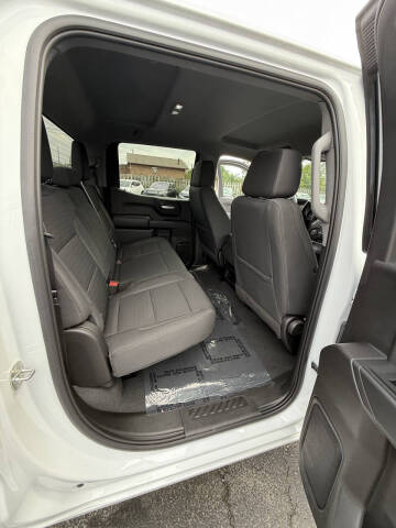 2022 Chevrolet Silverado 1500 Custom