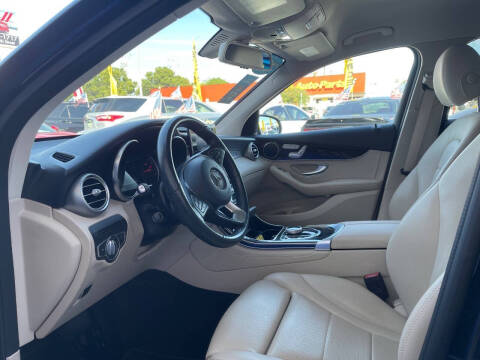 2019 Mercedes-Benz GLC GLC 300