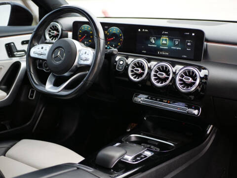 2019 Mercedes-Benz A-Class A 220