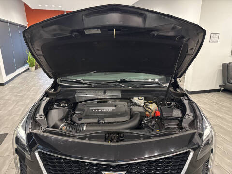 2019 Cadillac XT4 Sport