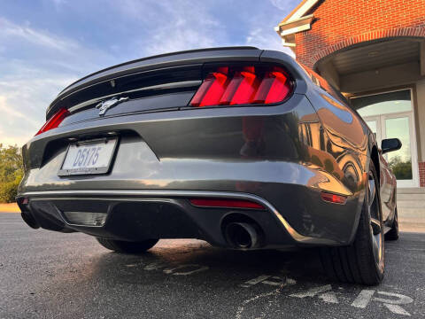 2015 Ford Mustang V6
