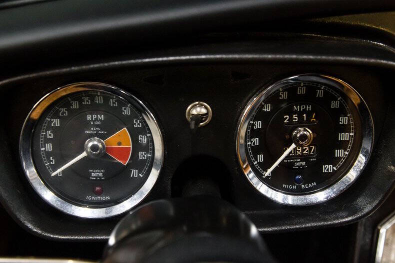 1967 MG RESTORED MG B