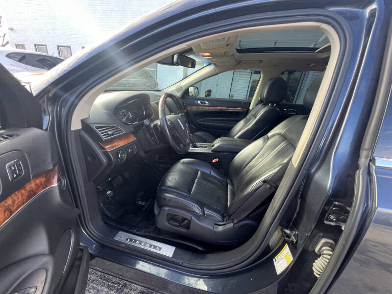 2014 Lincoln MKT Ecoboost