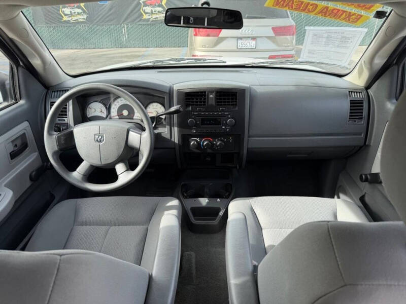 2006 Dodge Dakota ST
