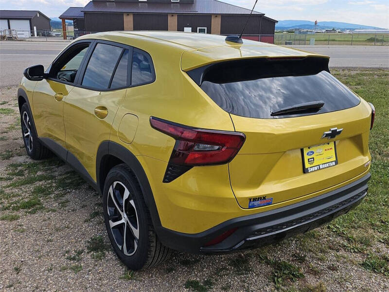 2025 Chevrolet Trax RS