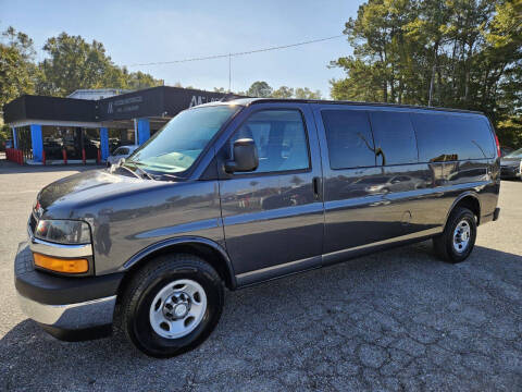 2017 Chevrolet Express LT 3500