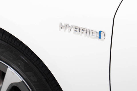 2020 Toyota Corolla Hybrid LE