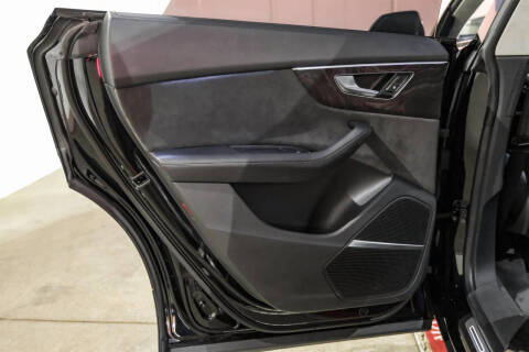 2020 Audi Q8 quattro Prestige 55 TFSI