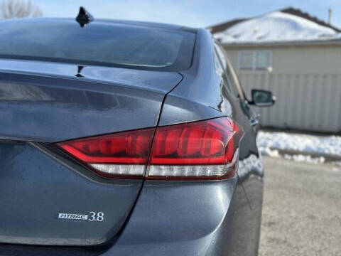2015 Hyundai Genesis
