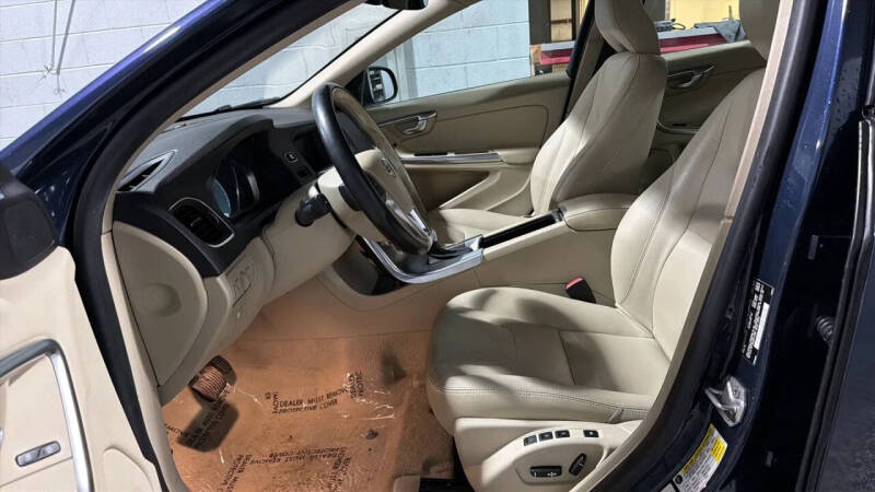 2015 Volvo S60 T5 Premier