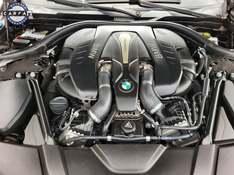 2016 BMW 7 Series 750i